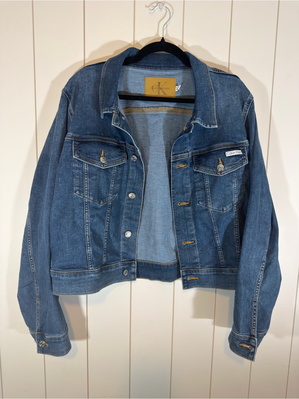 Calvin Klein Medium Blue Denim Trucker Jacket - Size XL - Picture 1 of 7